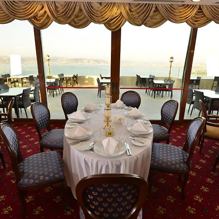 Wellborn Luxury Hotel Коджаели Екстериор снимка