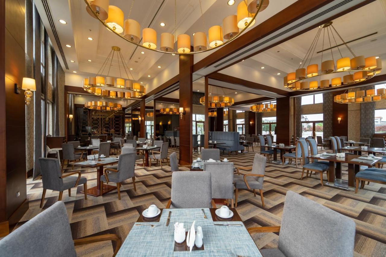 Wellborn Luxury Hotel Коджаели Екстериор снимка
